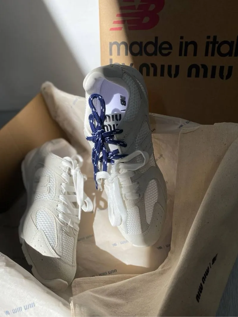 Miu Miu x New Balance 530 SL photo 1