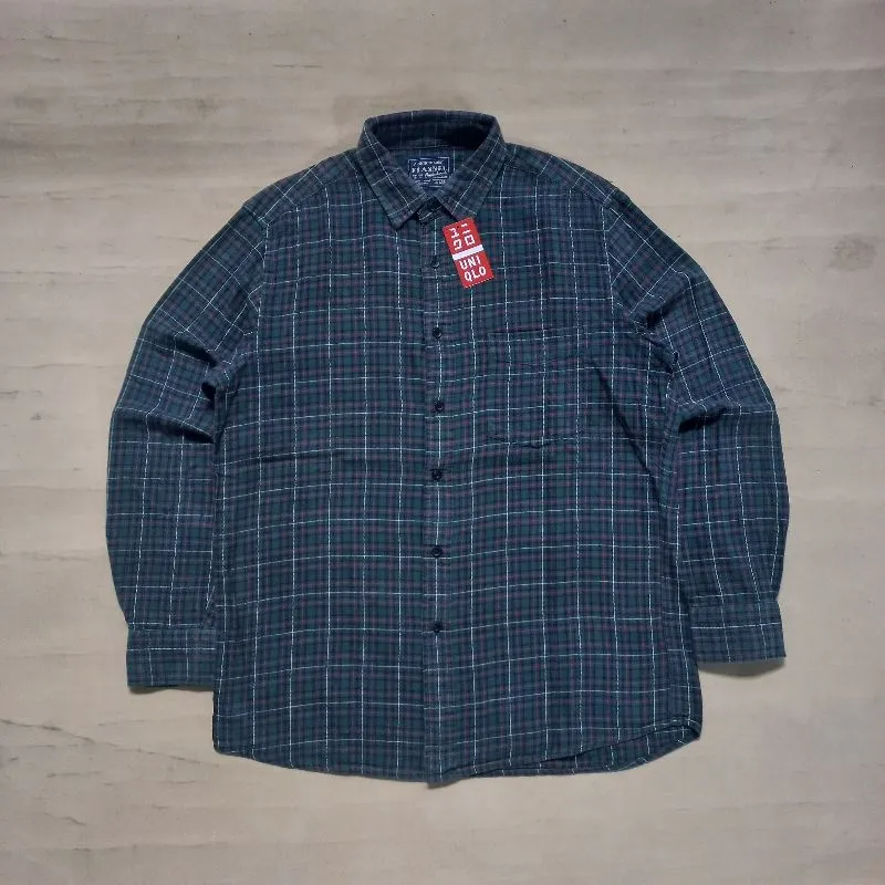 Uniqlo Flannel Shirt photo 1