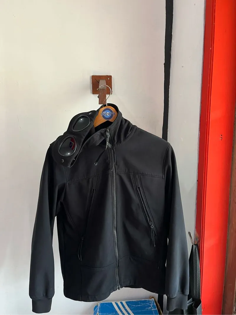 Zipphoodiie Cp Company Shell-R photo 1