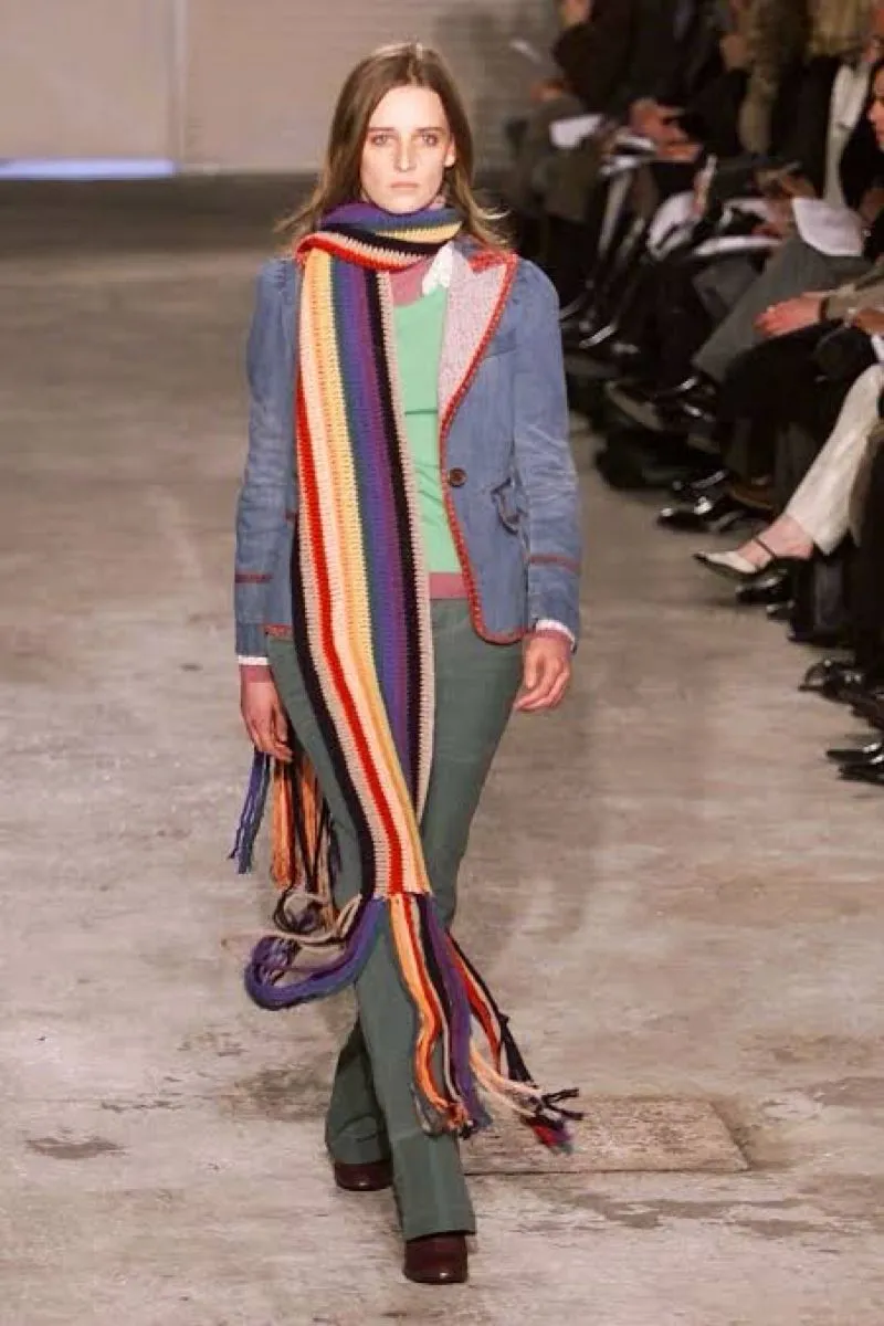 Marc jacobs FALL 2002 runway collection photo 1