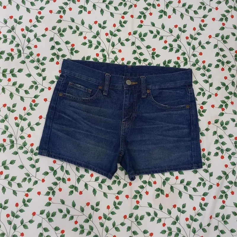 Uniqlo Denim Shorts photo 1