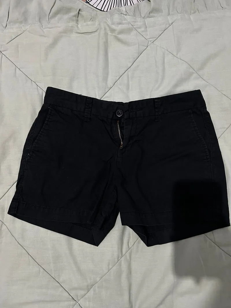 Giordano Minimalist Short Wanita black photo 1