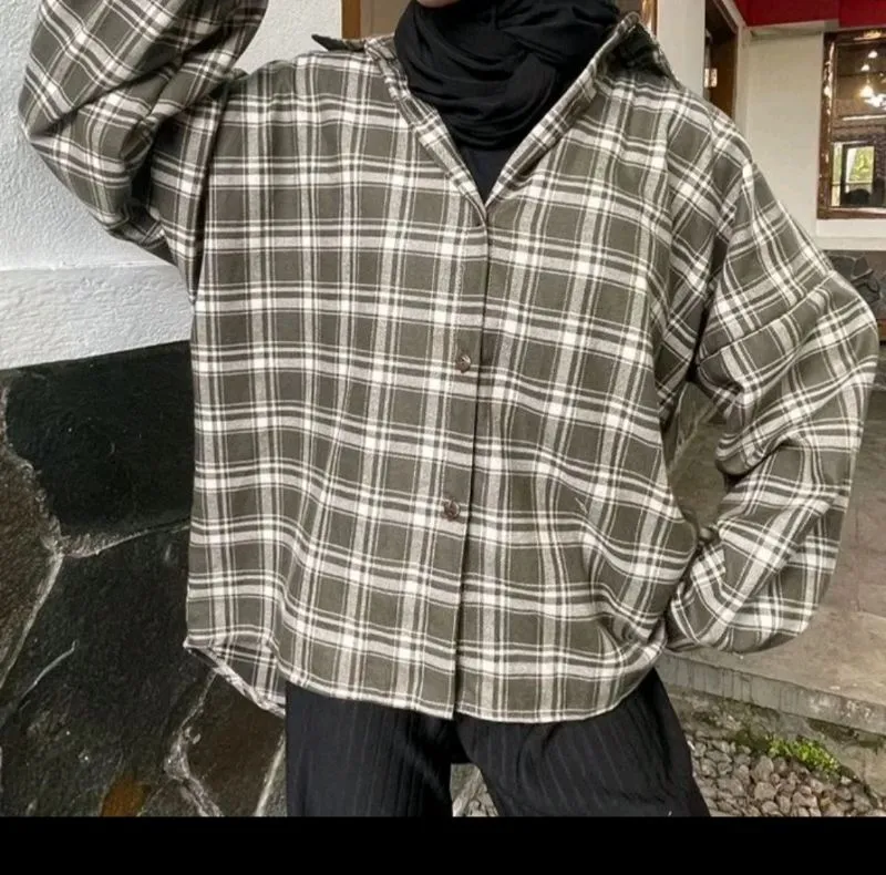 kemeja flanel oversize photo 1