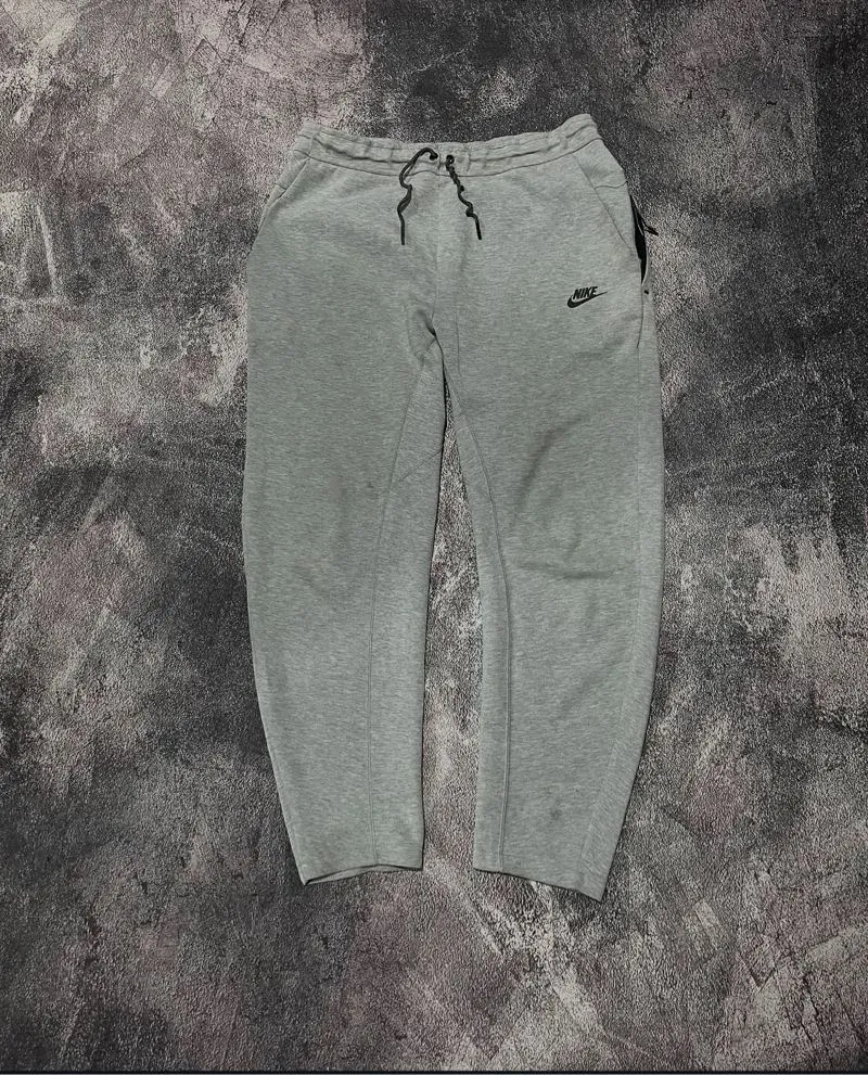 Joger Nike Tech Fleece LightGrey photo 1