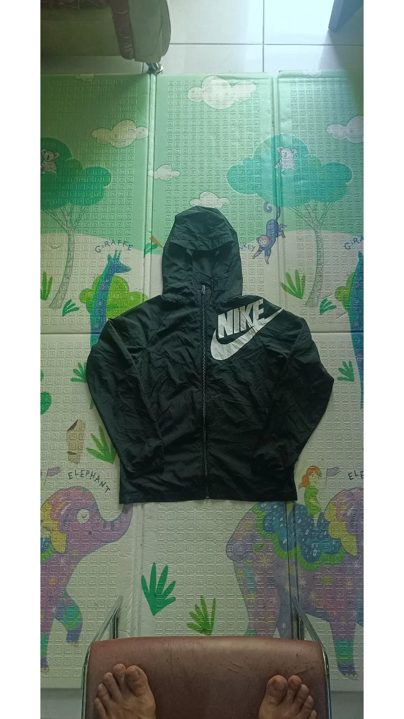 Nike packable jacket big logo  photo 1