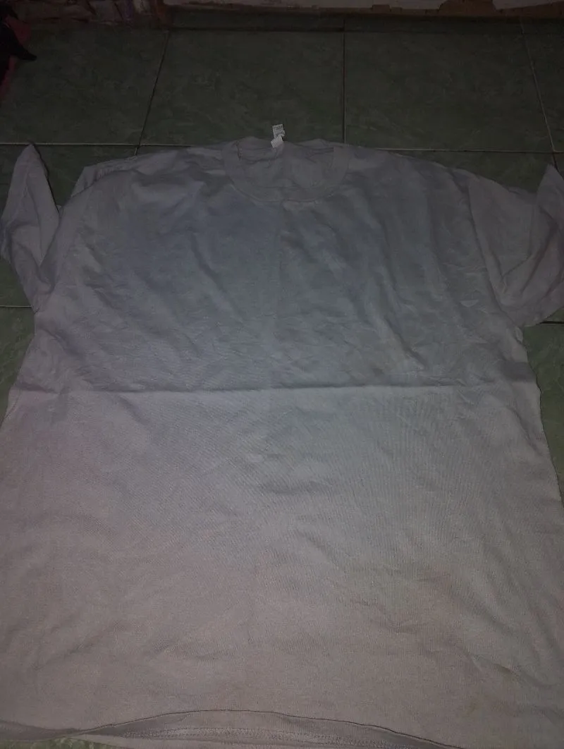 T-shirt  photo 1