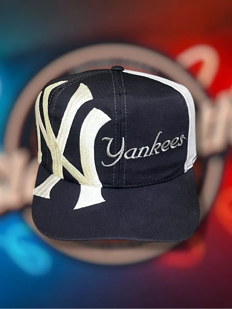Topi Vintage New York Yankees Big Side Logo Preloved