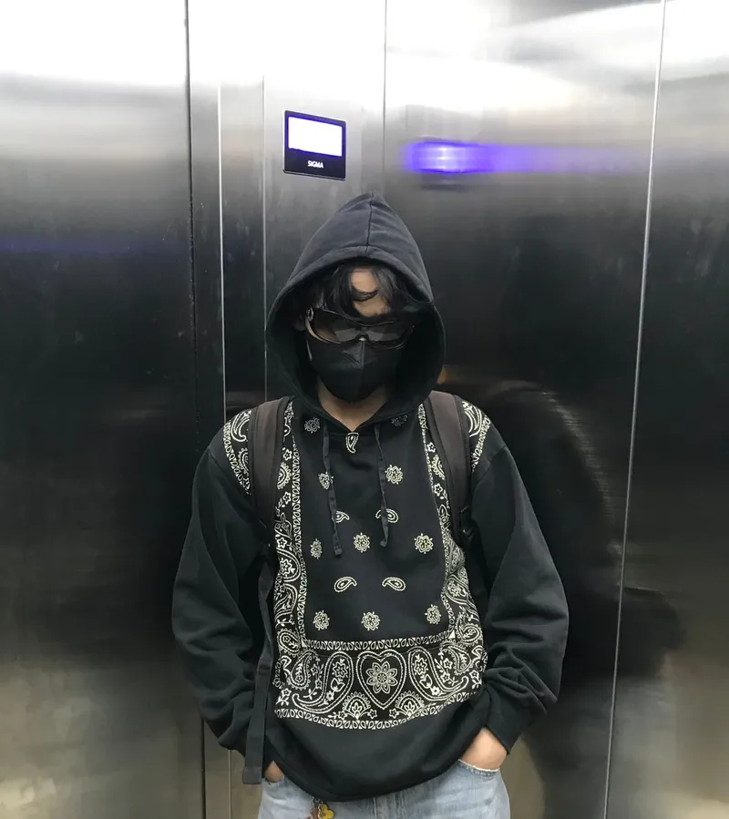 Profound Paisley Bandana Hoodie in Black