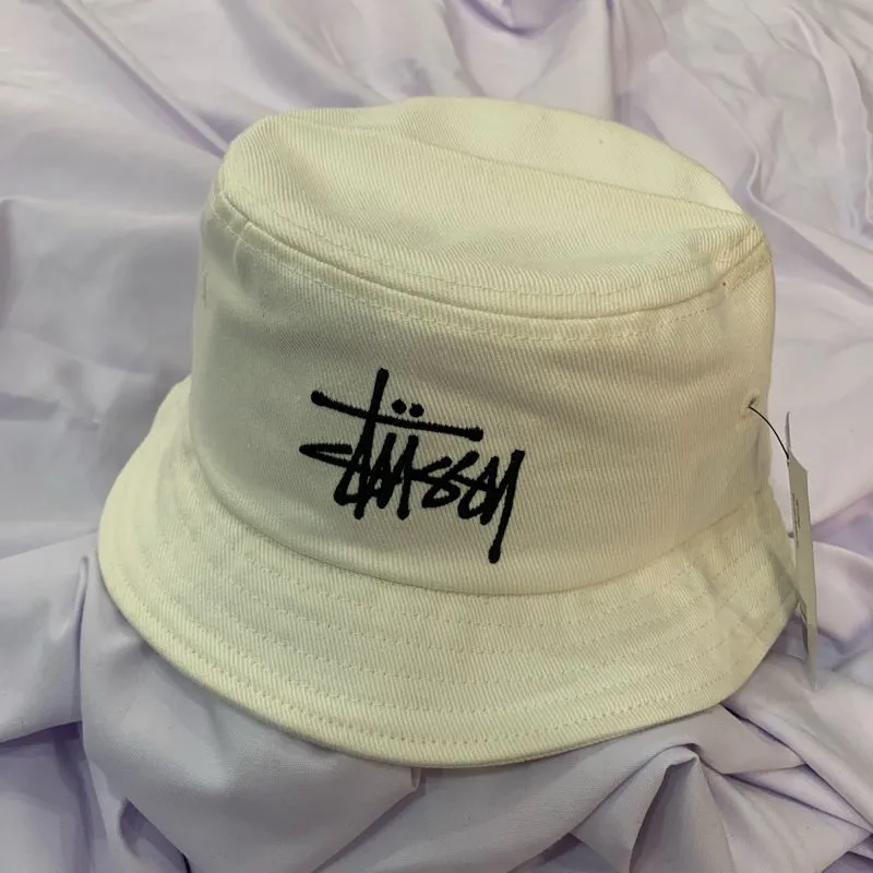 Stussy big logo bucket hat photo 1