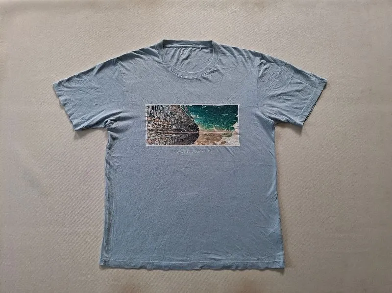KAOS UNIQLO STUDIO CHIZU ORIGINAL 100% photo 1