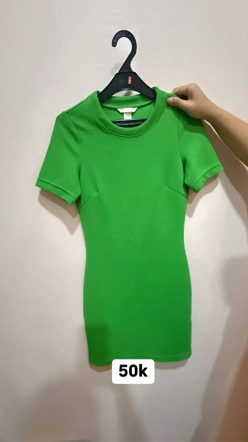 NEW  !   HNM MINI DRESS photo 1