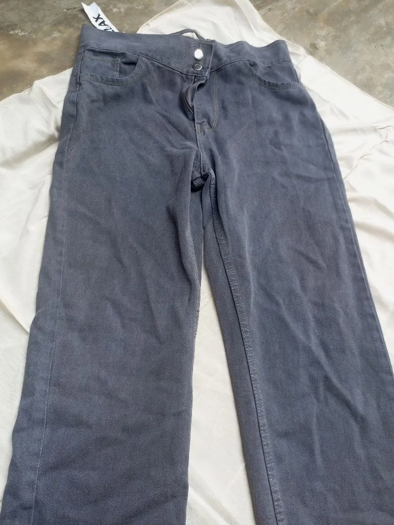 Jeans Highwaist Loose photo 1