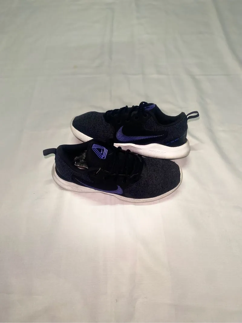 Nike running photo 1