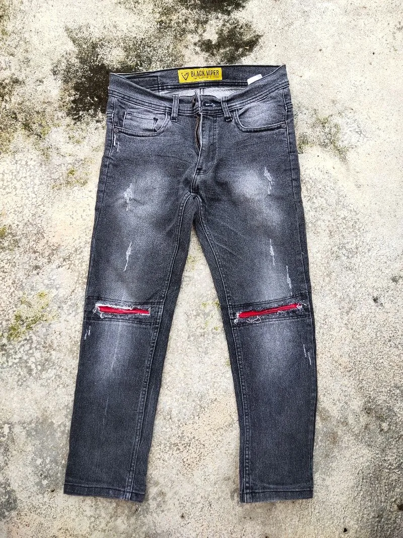 ripped jeans by black viper photo 1