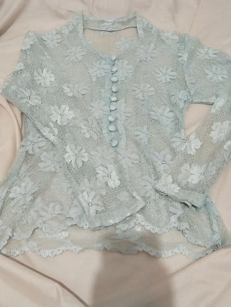 kebaya sage flower photo 1