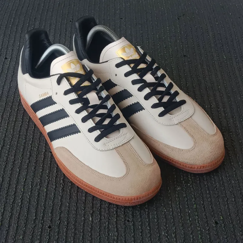 Adidas Streetwear Casual Sneakers Wanita tan cream photo 1
