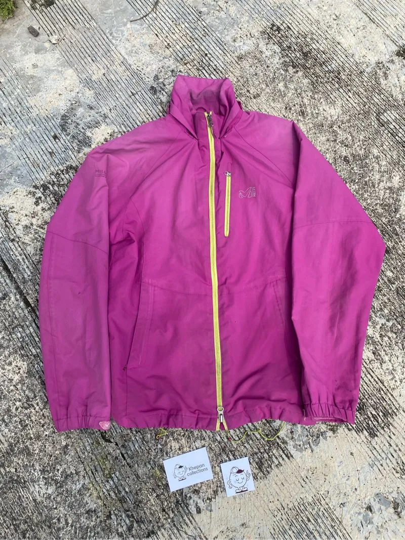 Jaket Outdoor Millet Unisex – Warna Fuchsia photo 1