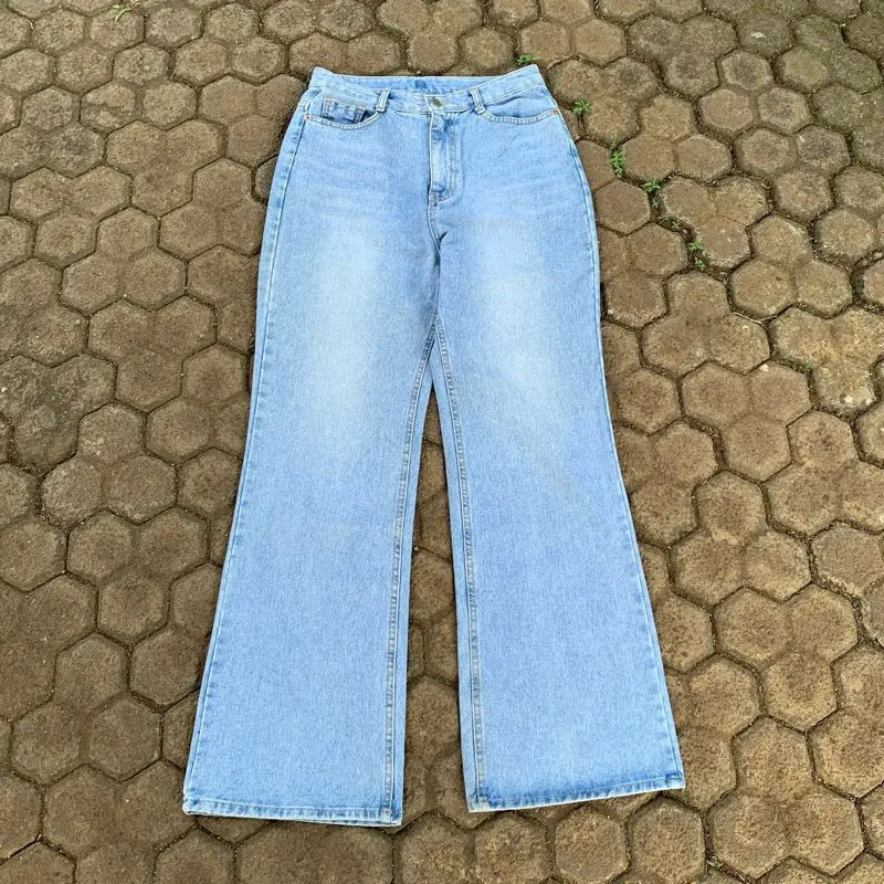 LOWKEY FLARE DENIM By Mostion World photo 1