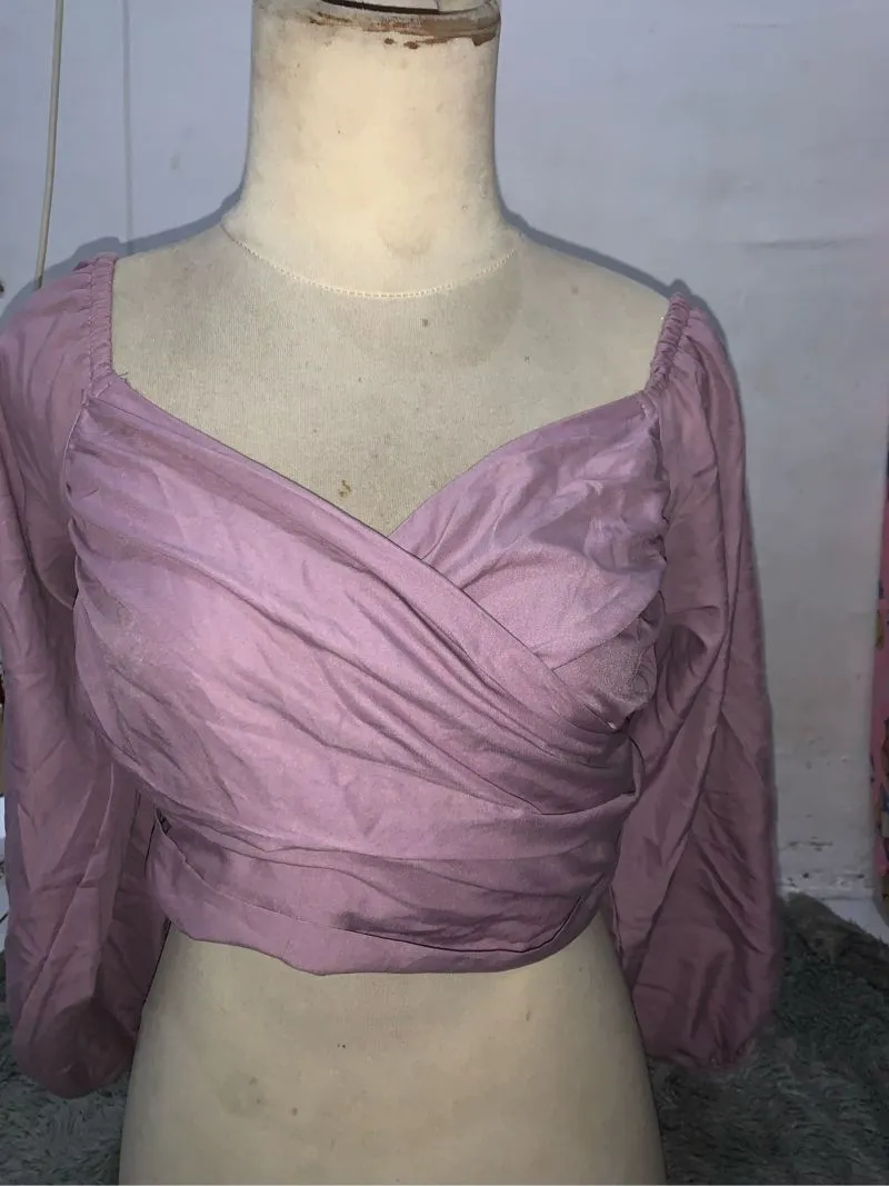 Crop top  photo 1