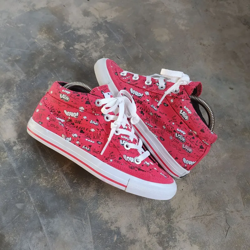 Nike Chukka Heart Rare Red photo 1