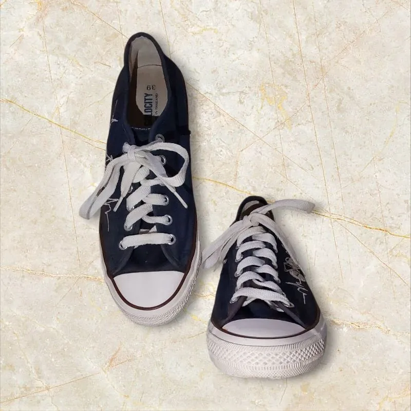 Sepatu Sneakers Wanita photo 1