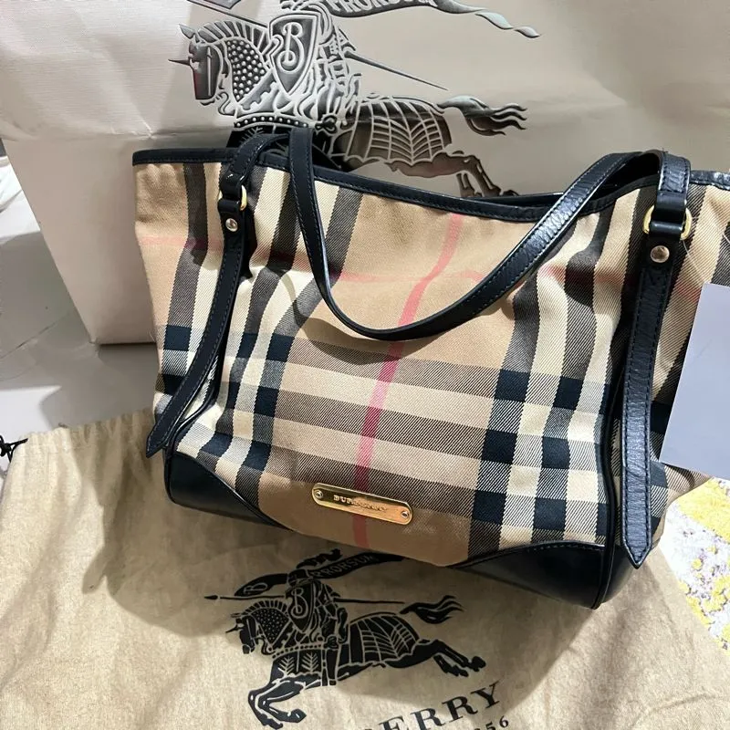 Tas burberry / totebag burberry / burberry classic / handbag photo 1