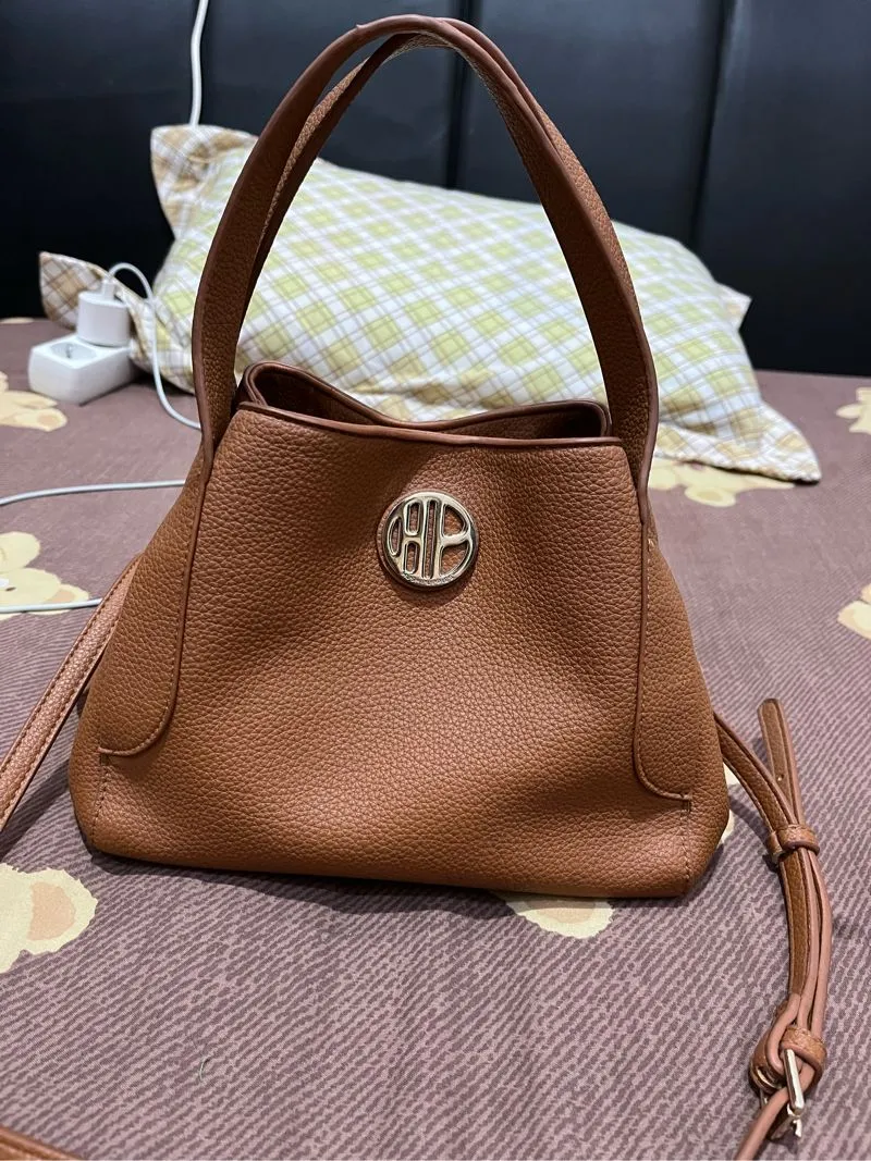 tas hush puppies original photo 1