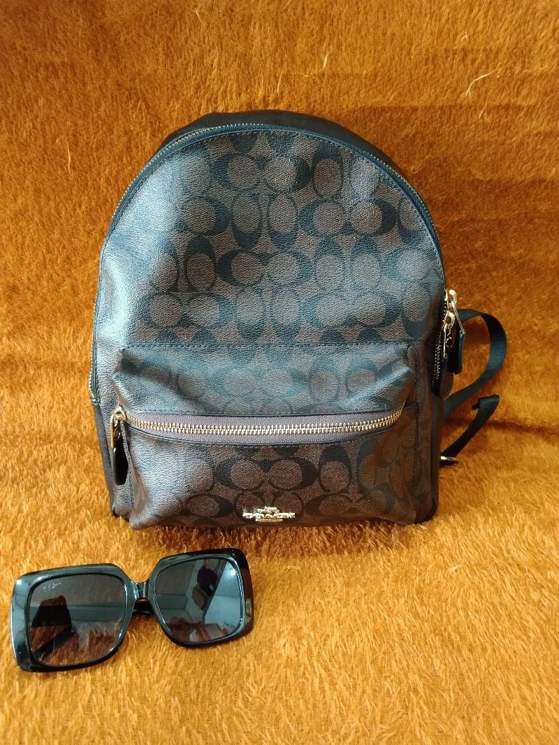 Coach back pack photo 1