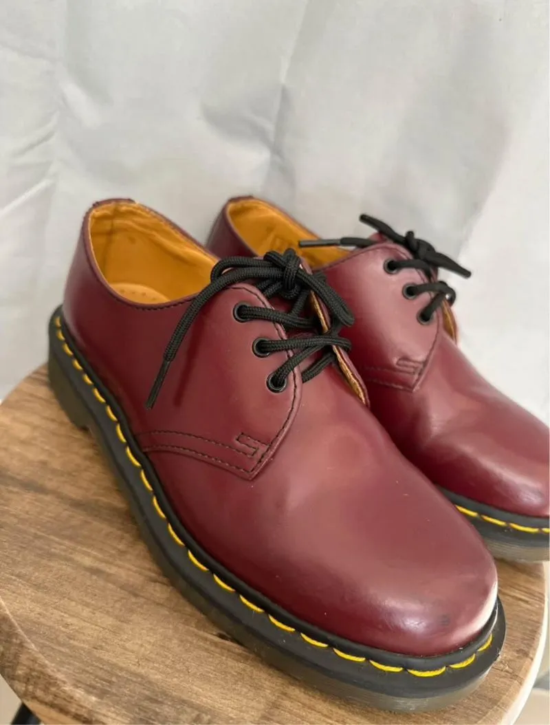 sepatu docma kulit DrMartens cherry women photo 1