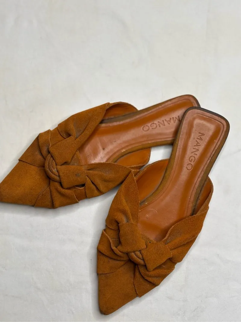 Mango Flat Shoes Wanita Suede photo 1