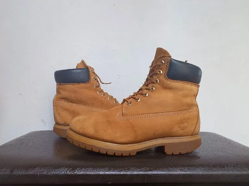 Timberland icon, yellow boots photo 1