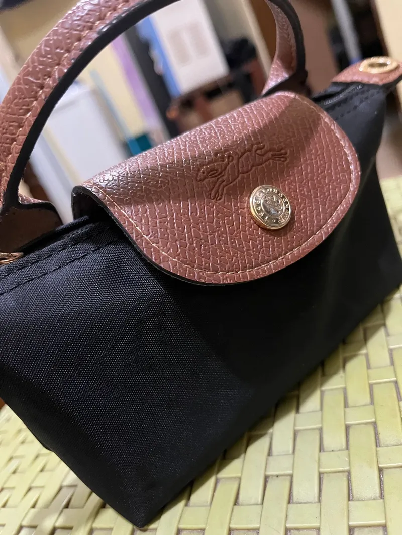 Longchamp Minimalist Tas dompet Wanita brown - Main Image