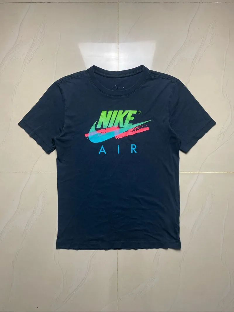 Nike Air Swoosh Logo Tee photo 1