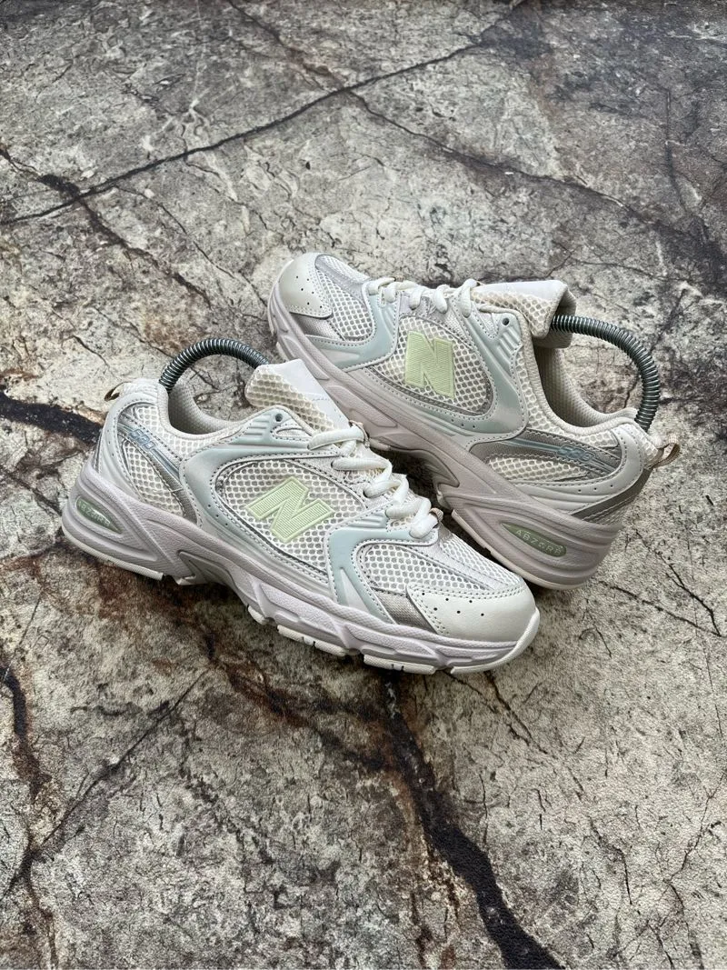 NEWBALANCE 530  photo 1