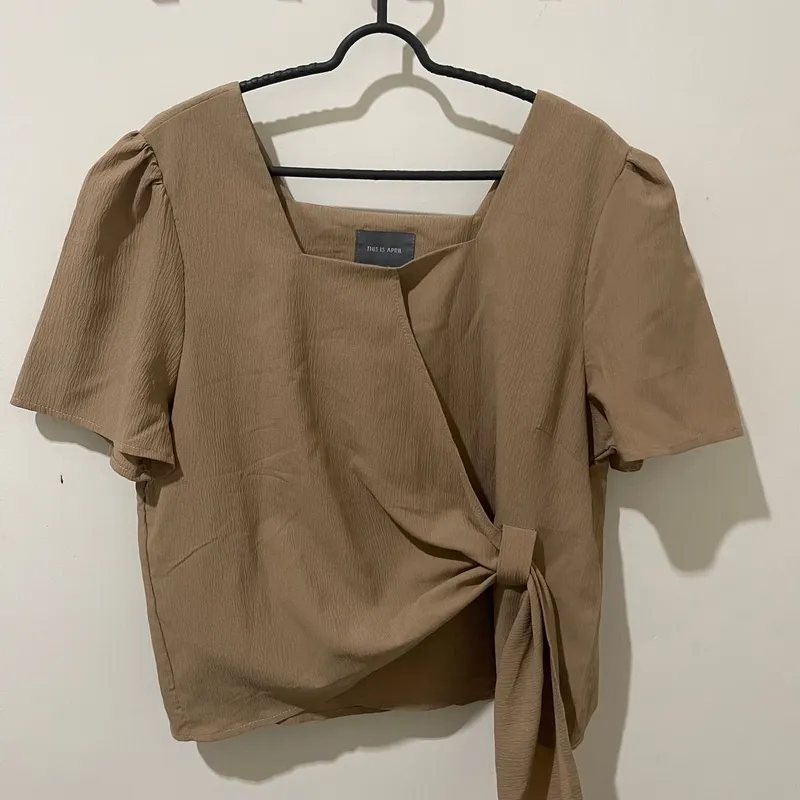 This is April Coquette Casual Blouse Wanita tan brown photo 1