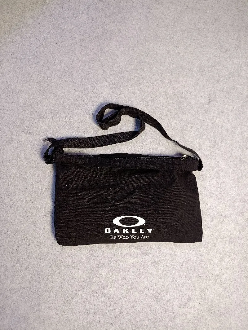 Oakley Be Who you Are Sling bag  photo 1
