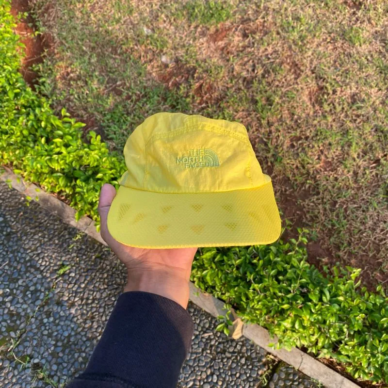 Thenorthface fivepanel trailrun yellow photo 1