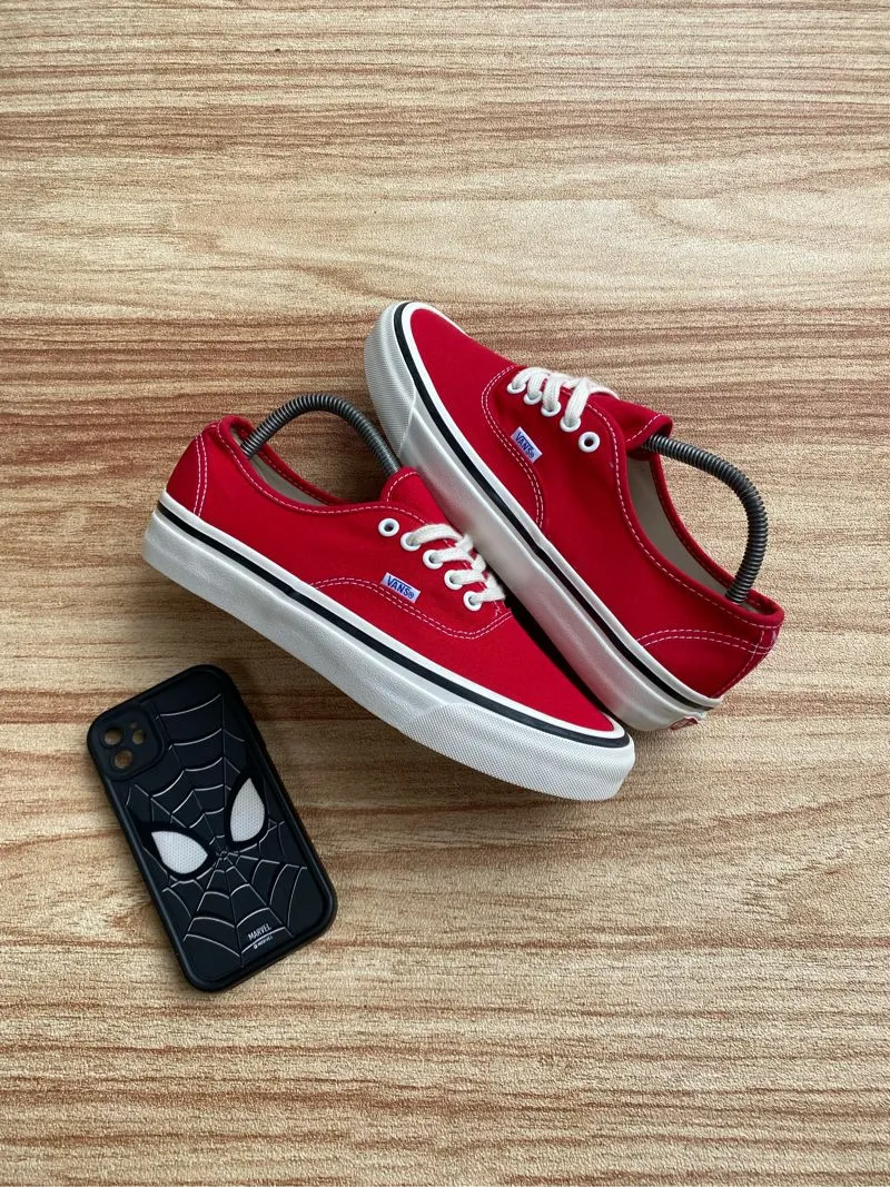 Vans Casual Casual shoe Pria red photo 1