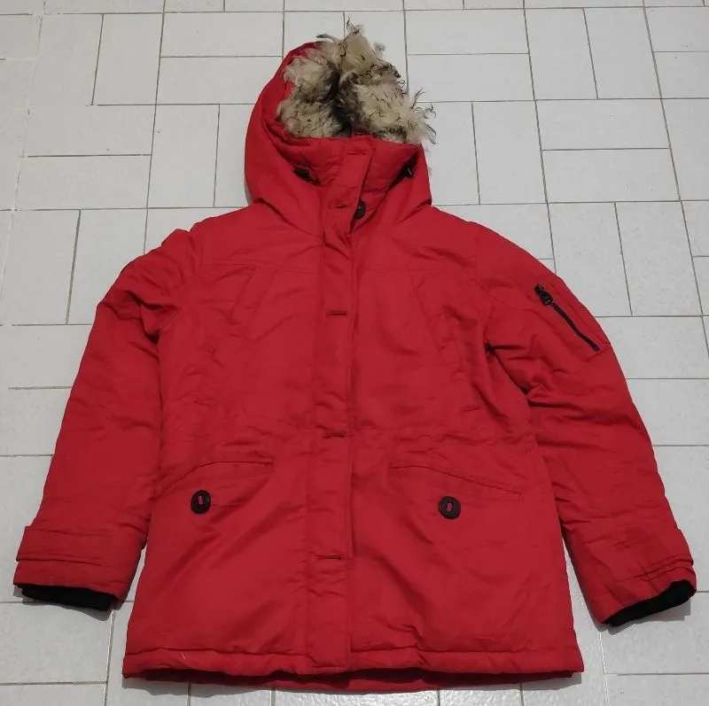 Jual Jaket Winter Parka Outdoor 2nd Brand Spao Warna Merah Preloved
