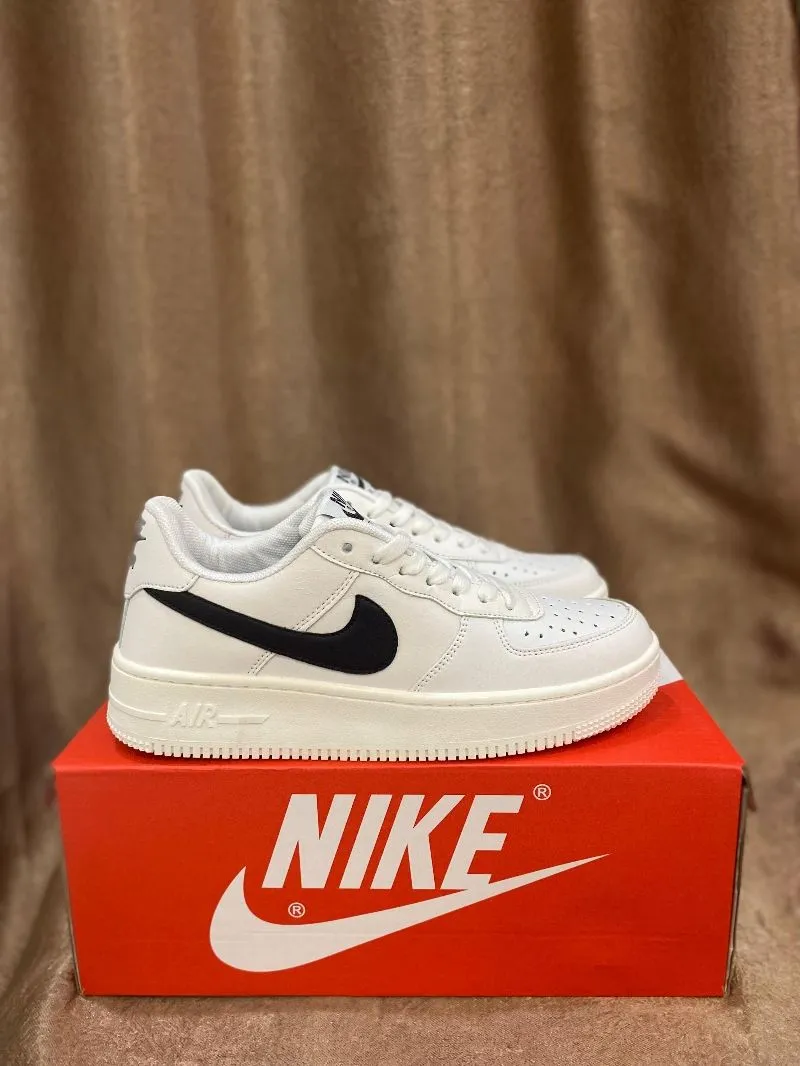 Nike Af 1 photo 1