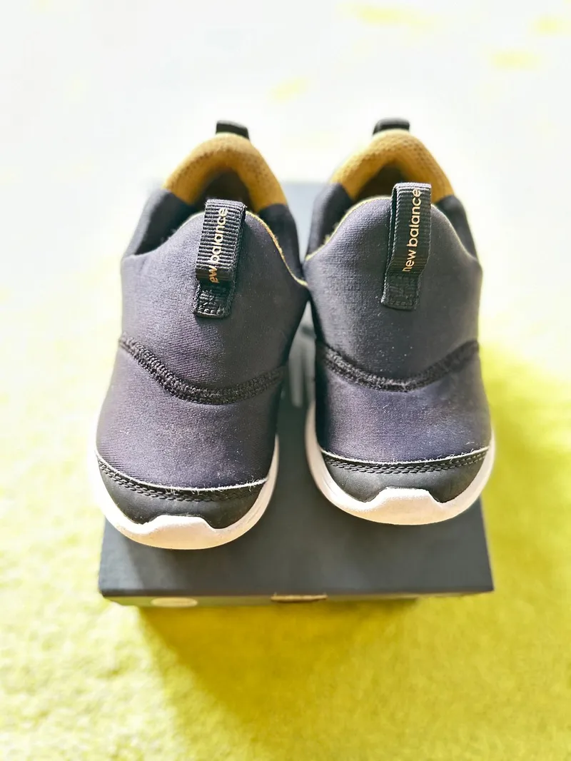 New Balance Sportswear Sneakers Pria black photo 1