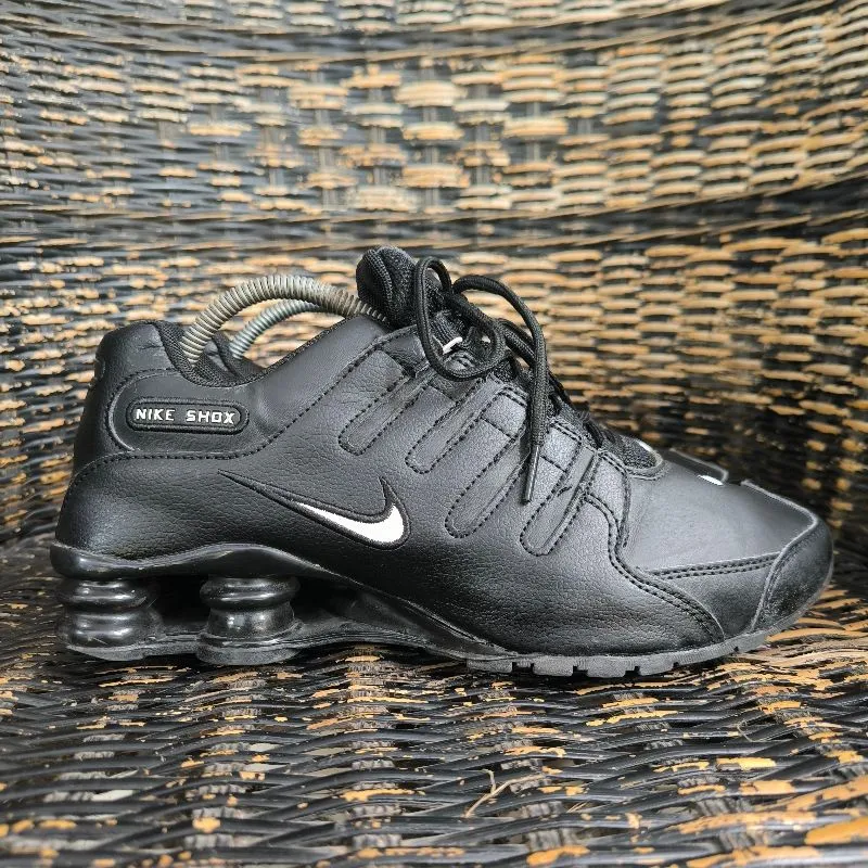 Nike Shox NZ EU Black size 41