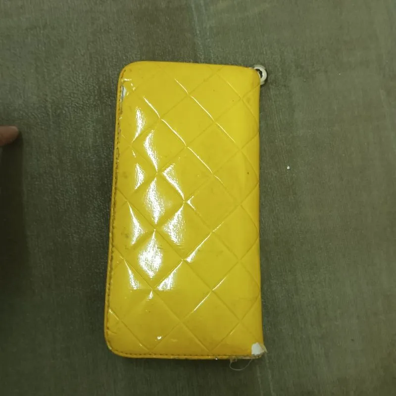 Yellow Wallet  photo 1