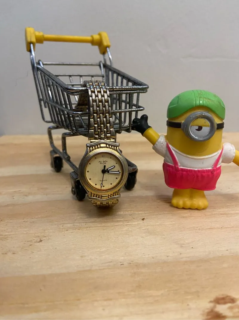 ALI BOY HANDWATCH photo 1