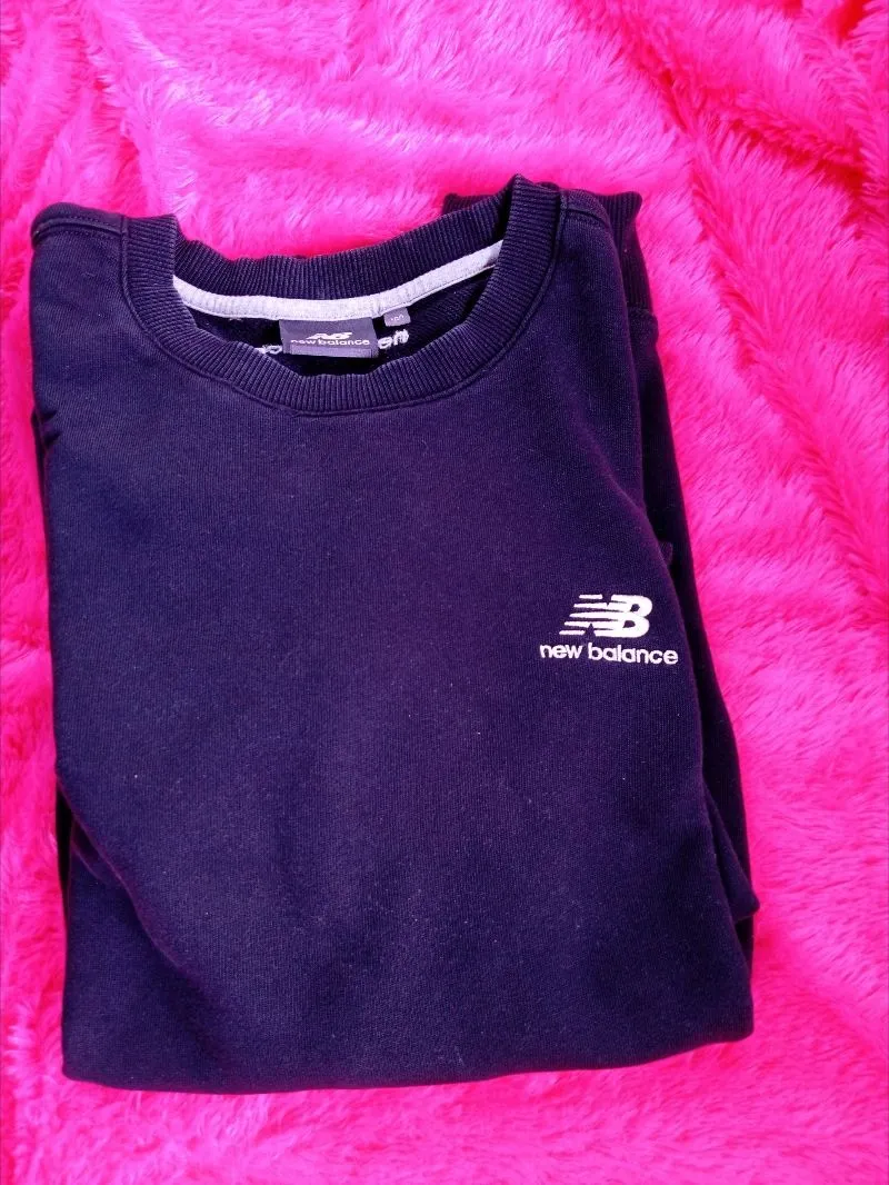 crewneck NB photo 1