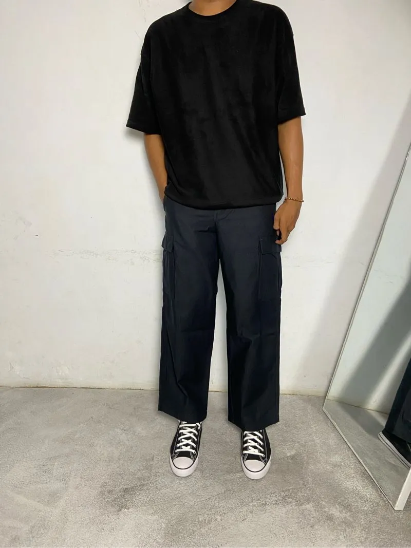 UNIQLO BAGGY CARGO PANTS photo 1