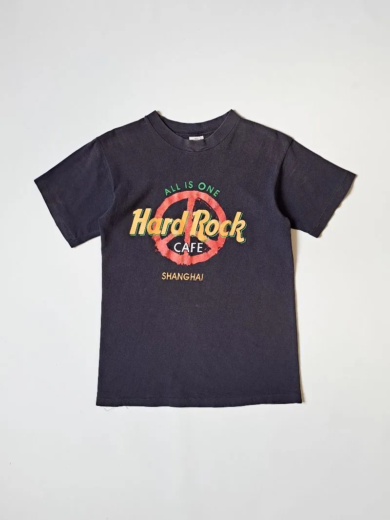 Hard Rock Cafe T-shirt photo 1