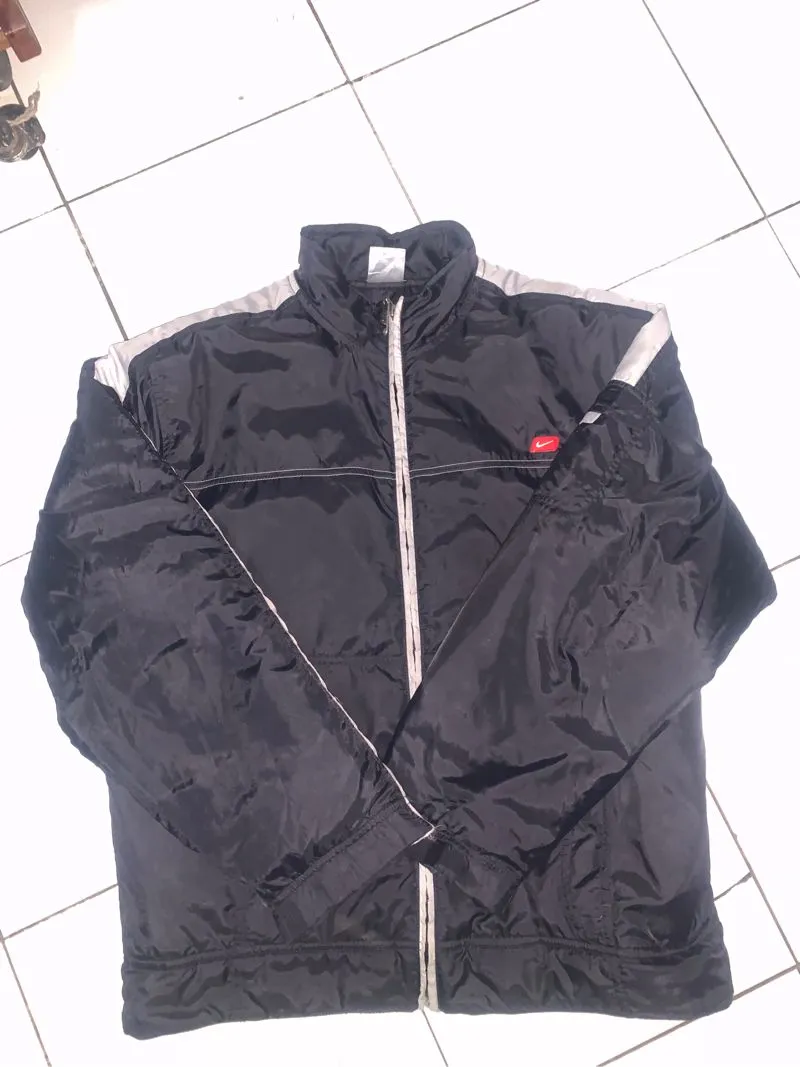 Jaket casual vintage nike  photo 1