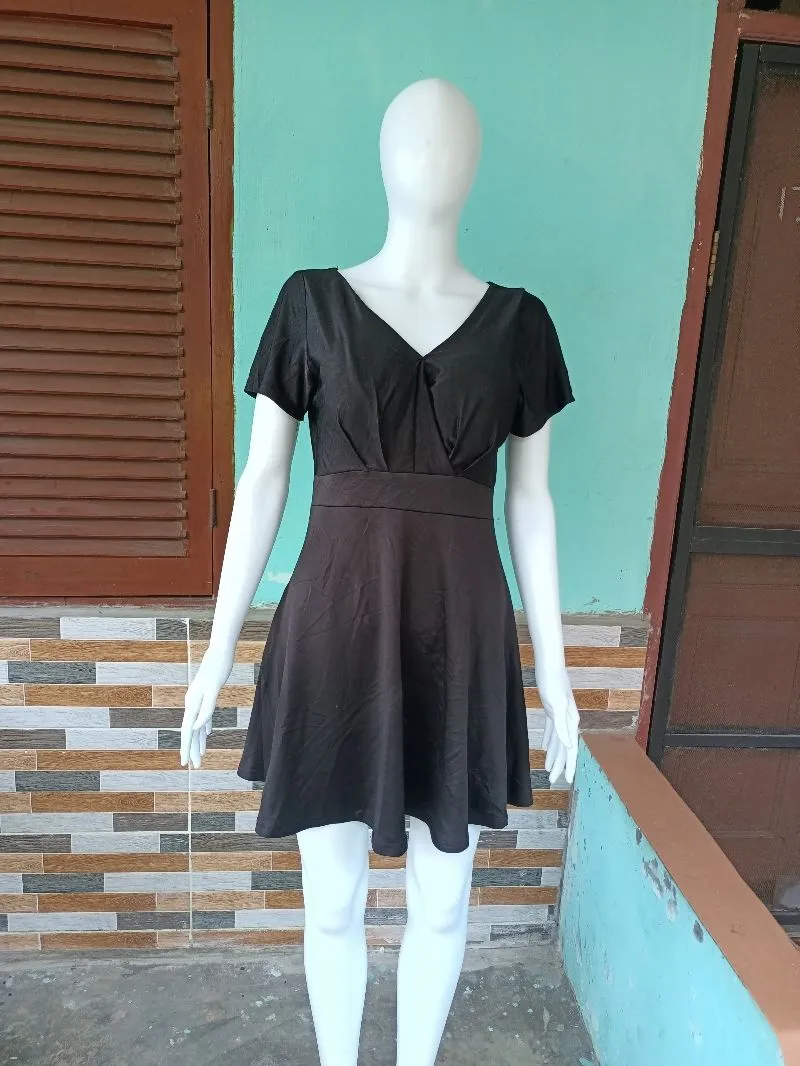 DRESS HITAM LUCU photo 1