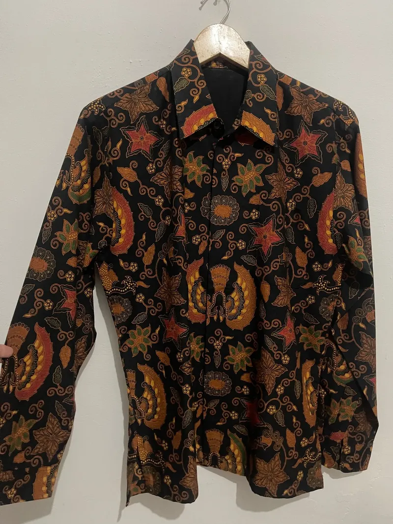 Batik Formal shirt Pria brown black photo 1